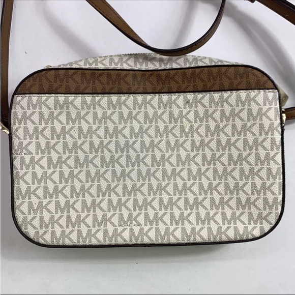 Michael Kors shoulder purse - Picture 2 of 4